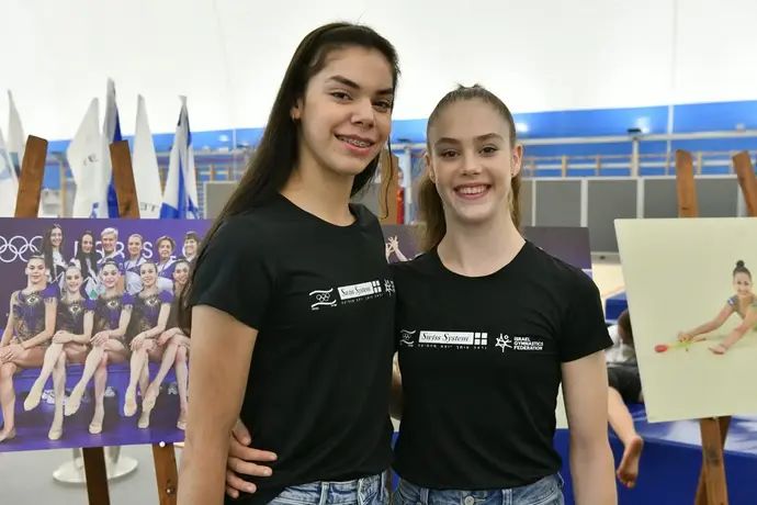 הדר פרידמן, שני בקנוב, נבחרת ישראל בהתעמלות אומנותית