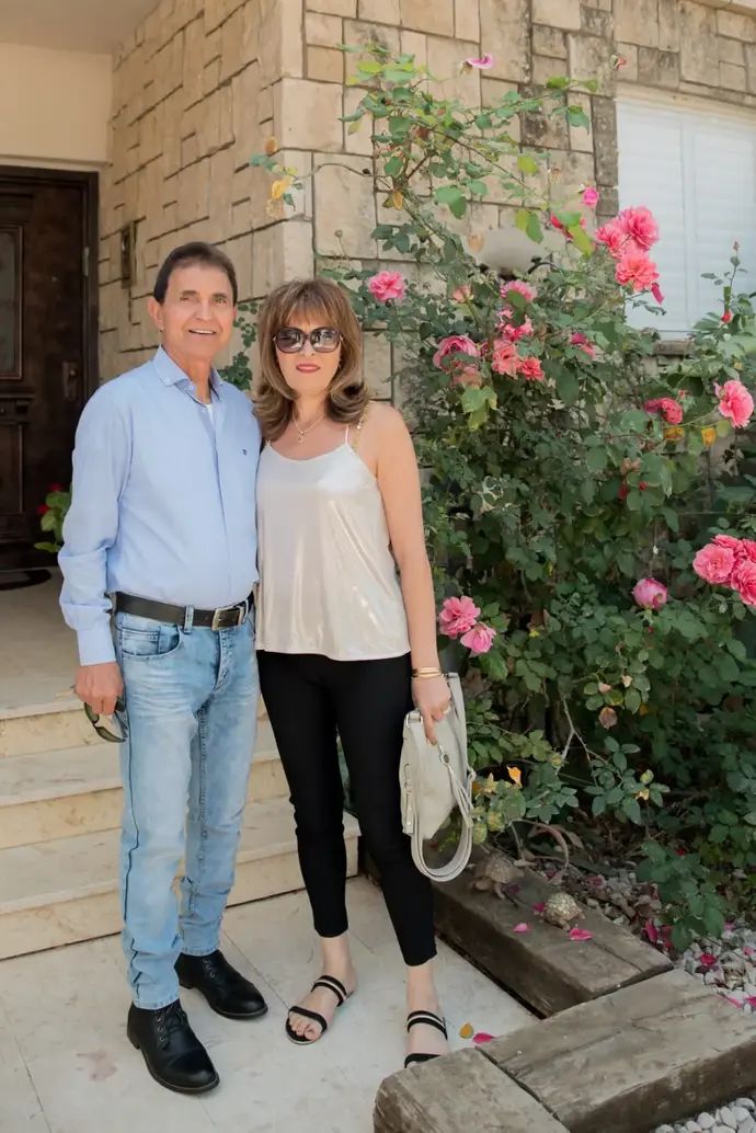 שאול חייק עם רעייתו דליה