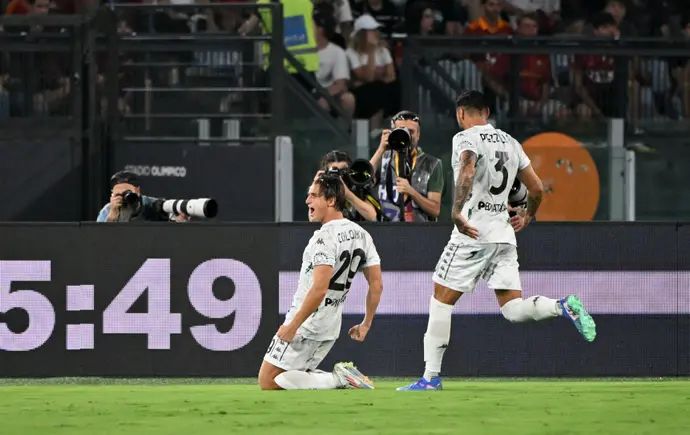 לורנצו קולומבו אמפולי חוגג