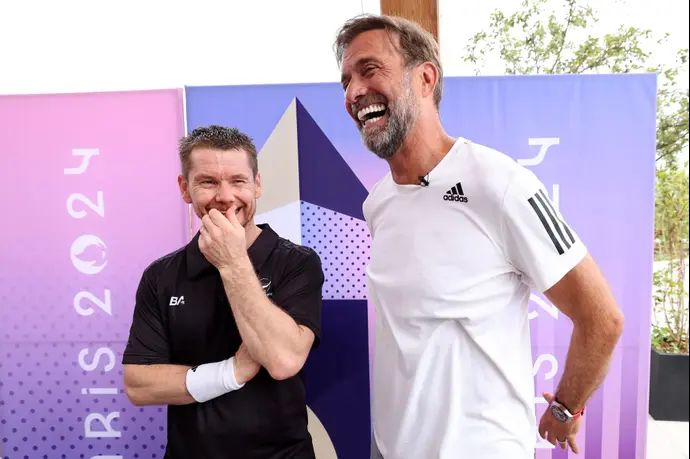 יורגן קלופ לצד חברו וויטק צ'יז במשחקים הפראלימפיים