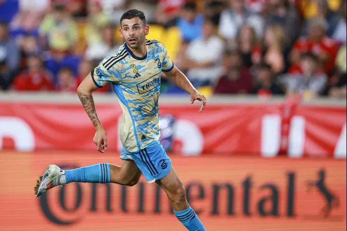 תאי בריבו, חלוץ פילדלפיה