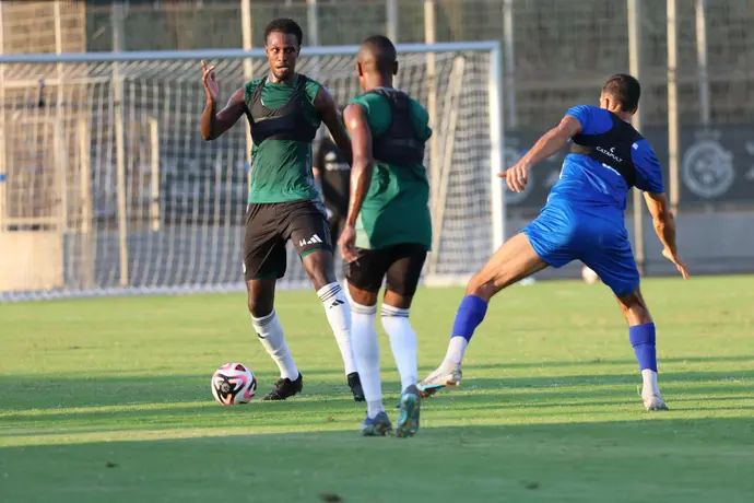 פדראו שחקן מכבי חיפה במשחק אימון מול עירוני טבריה