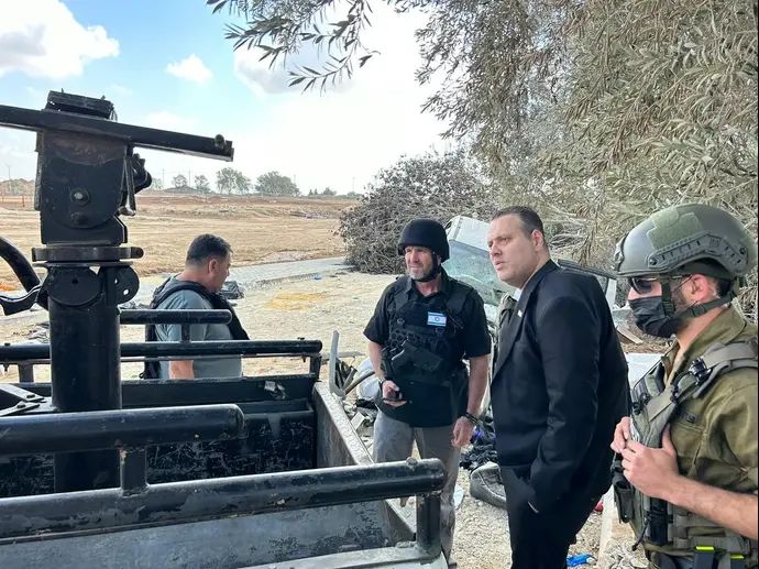 שר התרבות והספורט מיקי זוהר בביקור בעוטף