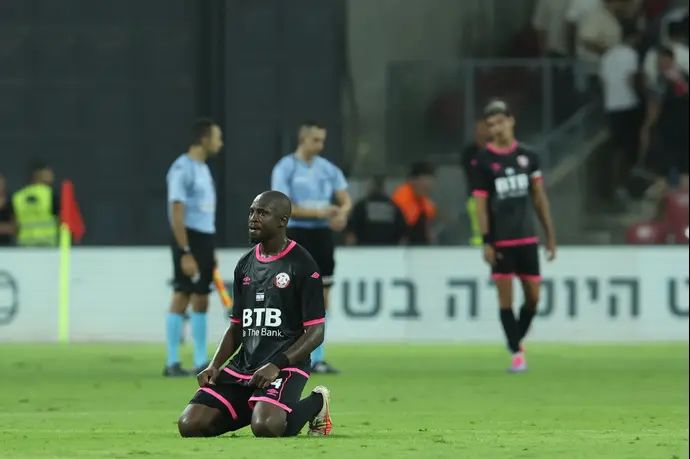 שחקן הפועל חדרה, ממאדו אמבוג'