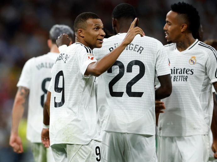 קיליאן אמבפה ושחקני ריאל מדריד