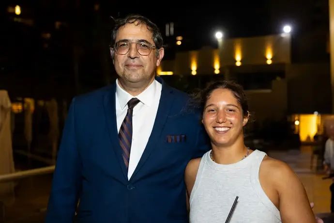 שרון קנטור ויניב חיומי