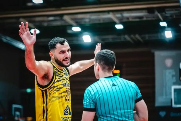 עידן זלמנסון שחקן הפועל חולון