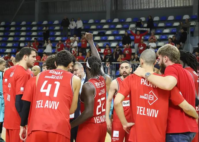 שחקני הפועל תל אביב