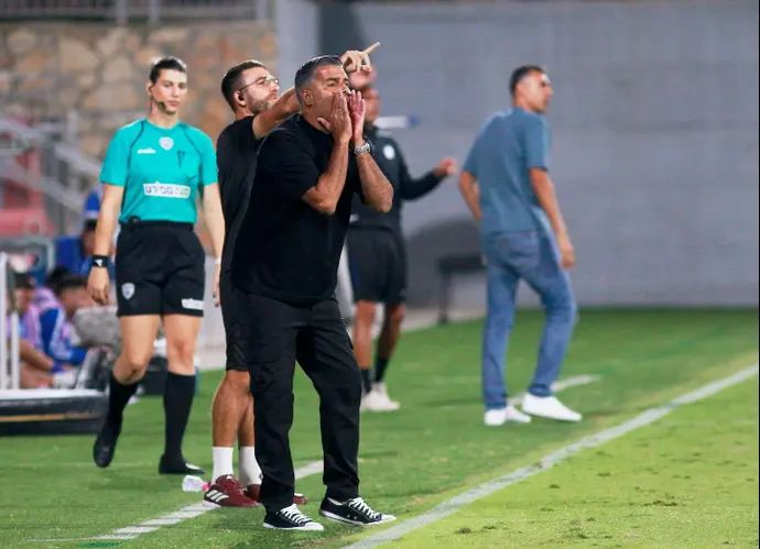 מאמן הפועל חדרה חיים סילבס