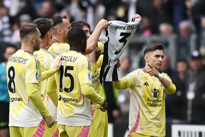 דושאן ולאחוביץ' יובנטוס