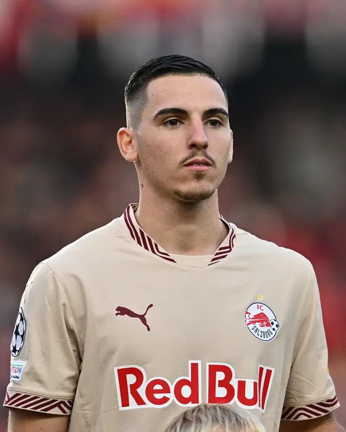 שחקן רד בול זלצבורג, אוסקר גלוך