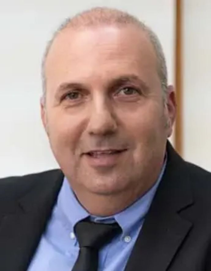 עו"ד איל ארז
