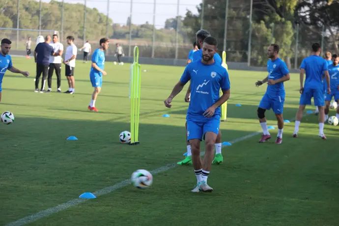 עדן שמיר באימון נבחרת ישראל