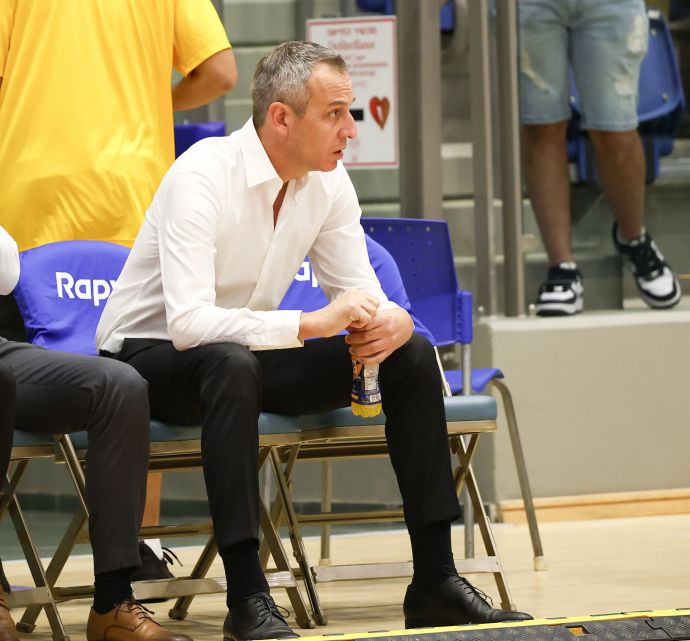 מאמן מכבי תל אביב עודד קטש