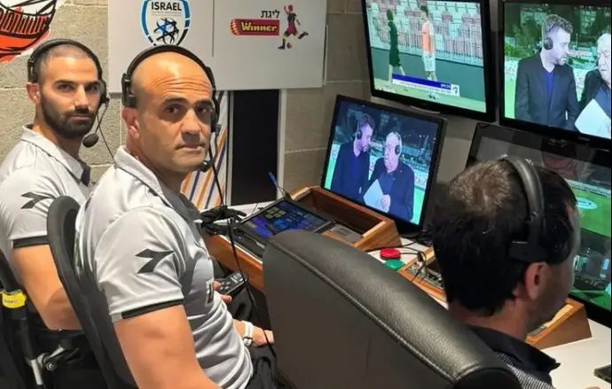 שופט הכדורגל ניב שטייף, ניידת VAR