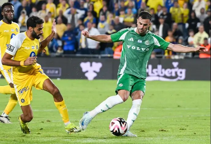 שחקן מכבי חיפה דין דוד, מול שחקן מכבי תל אביב אופיר דוידזאדה