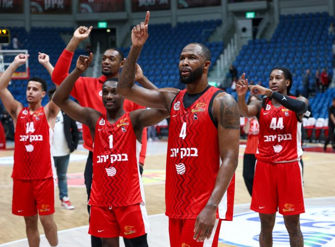 שחקני הפועל ירושלים כריס ג'ונסון, הארד הארפר