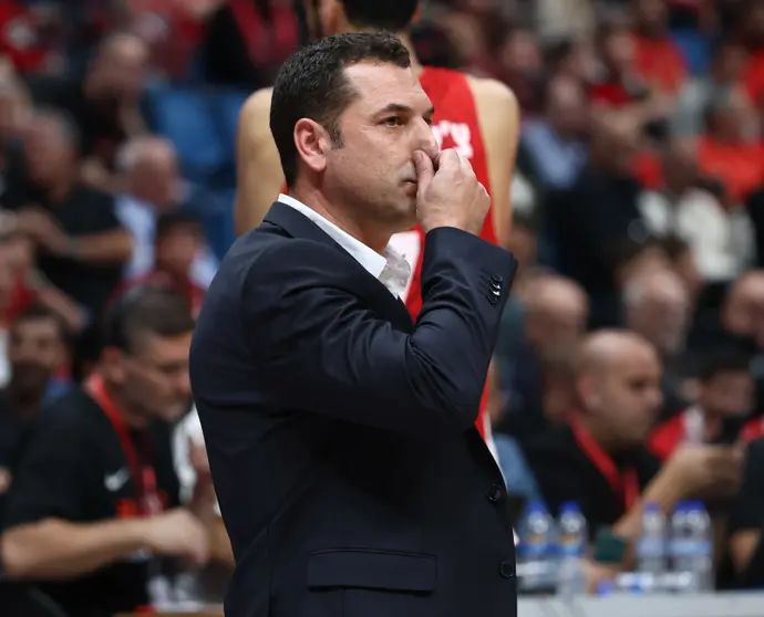 מאמן הפועל ירושלים יונתן אלון