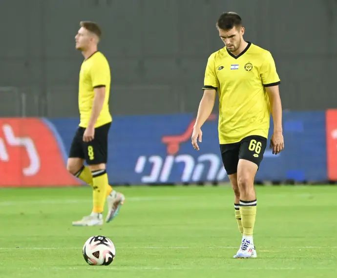 איגור זלאטנוביץ' שחקן מכבי נתניה מאוכזב