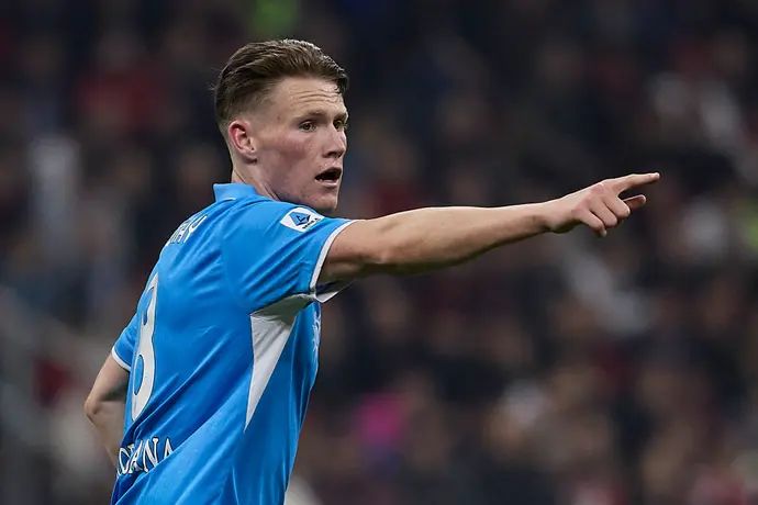 סקוט מקטומיניי שחקן נאפולי