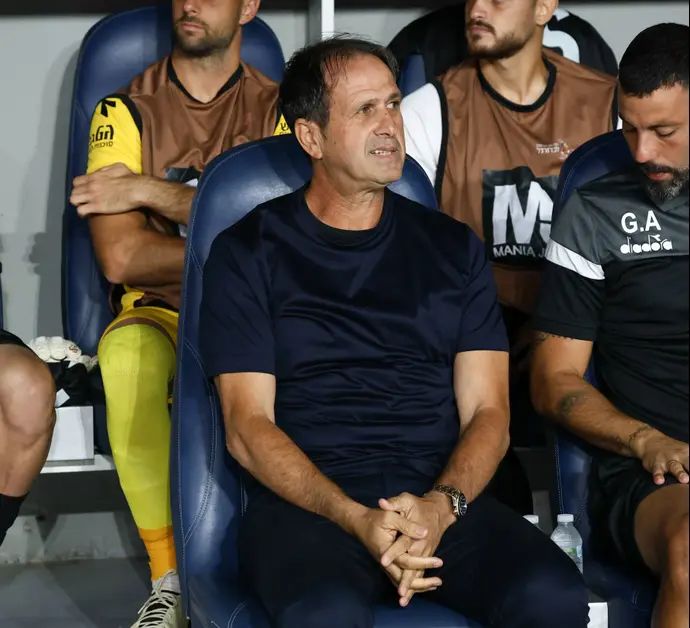 רוני לוי מאמן הפועל חיפה