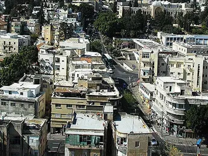 שכונת הדר הכרמל בחיפה  (צ-צבי רוגר, עיריית חיפה)