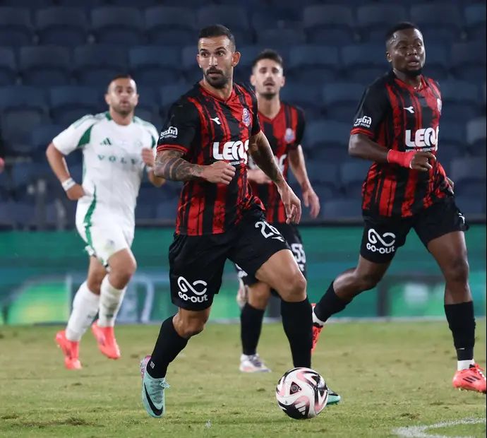 שחקן הפועל חיפה אוראל דגני