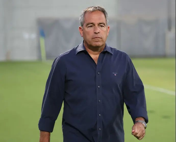 מאמן הפועל ניר רמת השרון, ירון הוכנבוים