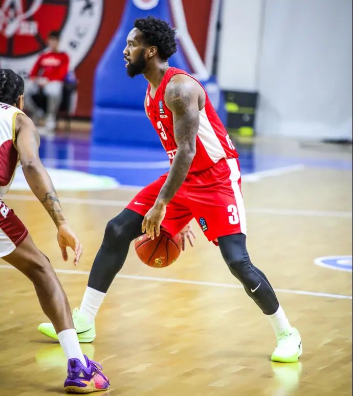 קאדין קרינגטון, הפועל ירושלים