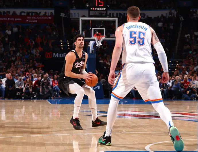 דני אבדיה, פורטלנד טריילבלייזרס, מול אייזאה הרטנסטיין, אוקלהומה סיטי