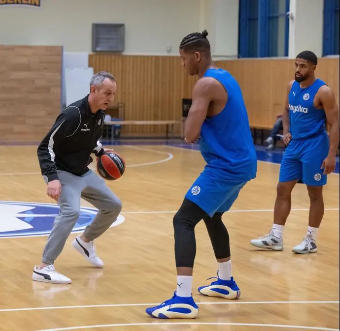 עודד קטש, מאמן מכבי תל אביב