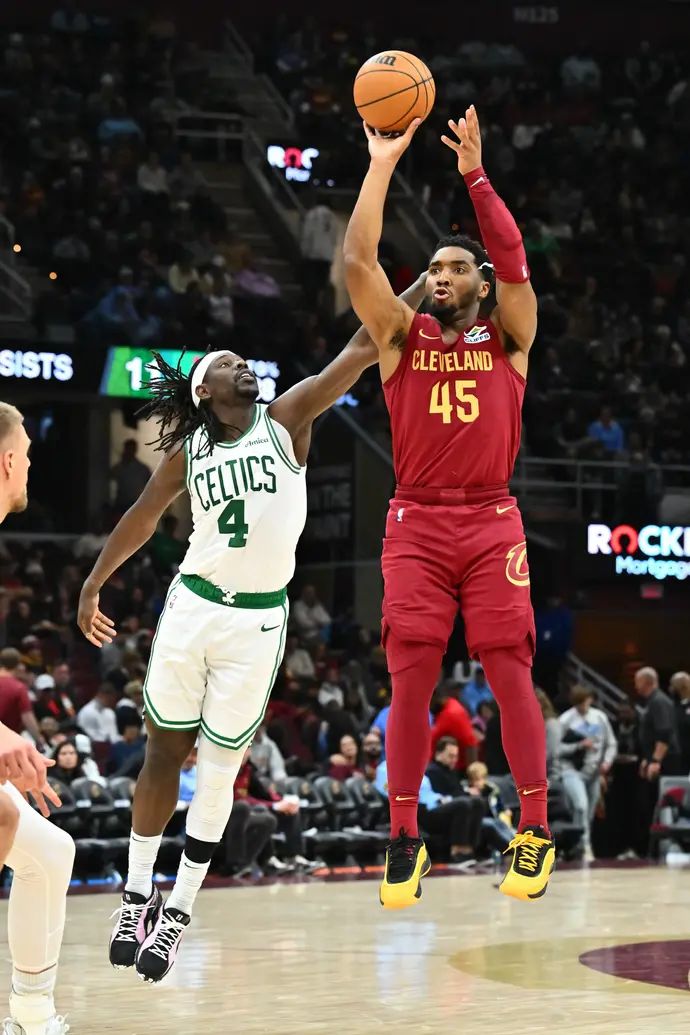 דונובן מיצ'ל, קליבלנד קאבלירס מול בוסטון סלטיקס