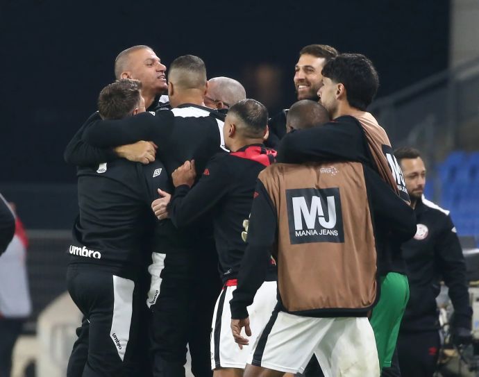 שחקני הפועל חדרה