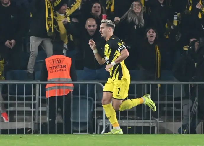 ירדן שועה שחקן בית"ר ירושלים