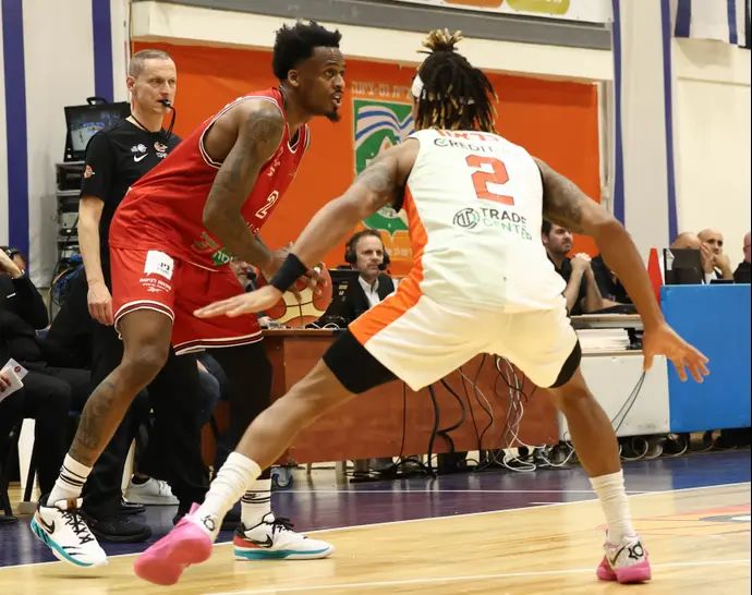 שחקן הפועל תל אביב אנטוניו בלייקני