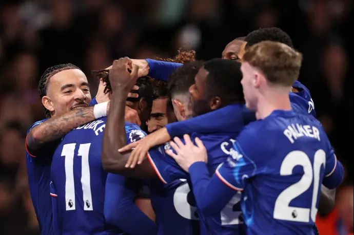 שחקני צ'לסי חוגגים