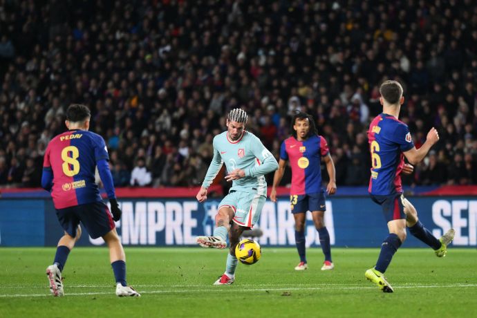 רודריגו דה פול שחקן אתלטיקו מדריד כובש מול ברצלונה