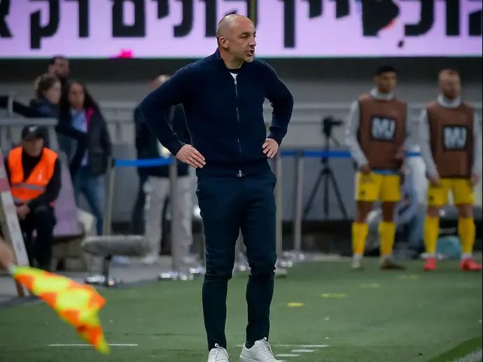 מאמן מכבי תל אביב ז'ארקו לאזטיץ'