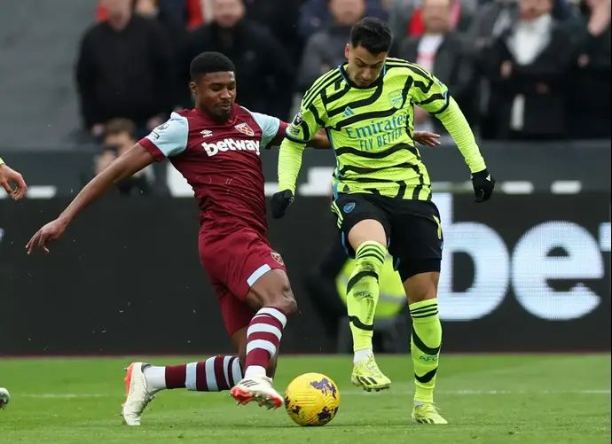 גבריאל מרטינלי, שחקן ארסנל מול מוחמד קודוס מווסטהאם