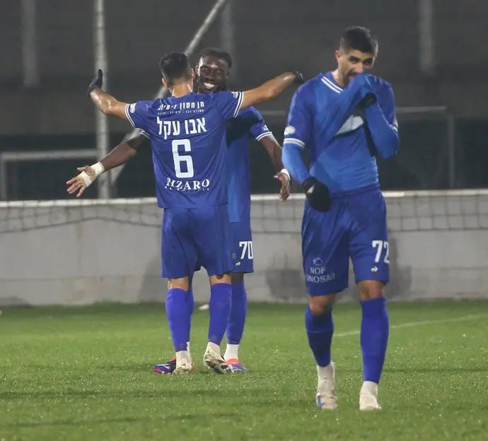 ג'ורדן בוטאקה שחקן עירוני טבריה חוגג שער