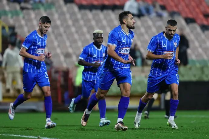 אלכסנדר רמאלינגום שחקן בני סכנין חוגג שער