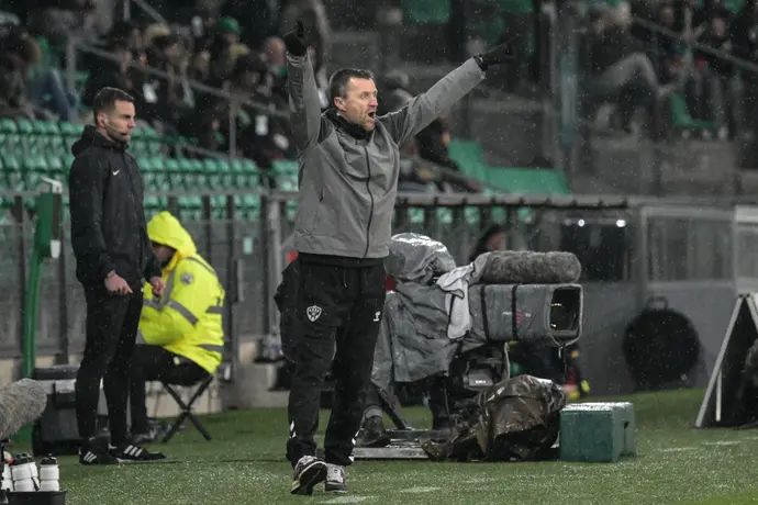 אייריק הורנלאנד מאמן סנט אטיין