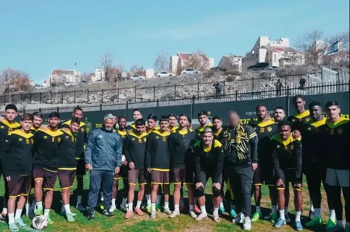 בית"ר ירושלים אירחה באימון את אוהד הקבוצה שהותקף