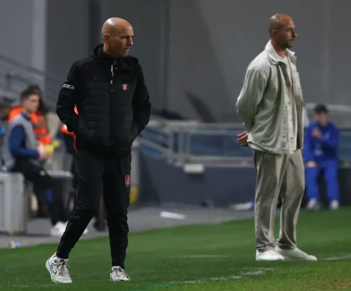 מאמן הפועל ירושלים זיו אריה