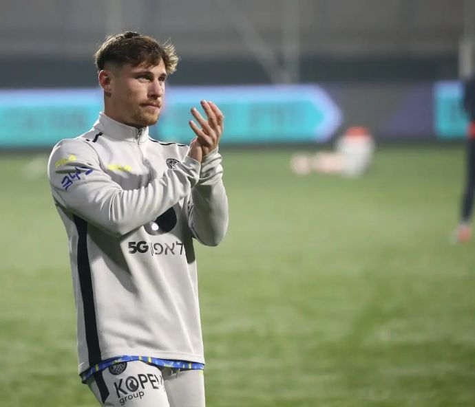 שחקן מכבי תל אביב גבי קניקובסקי