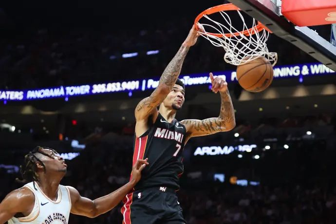 שחקן מיאמי היט קלל וור