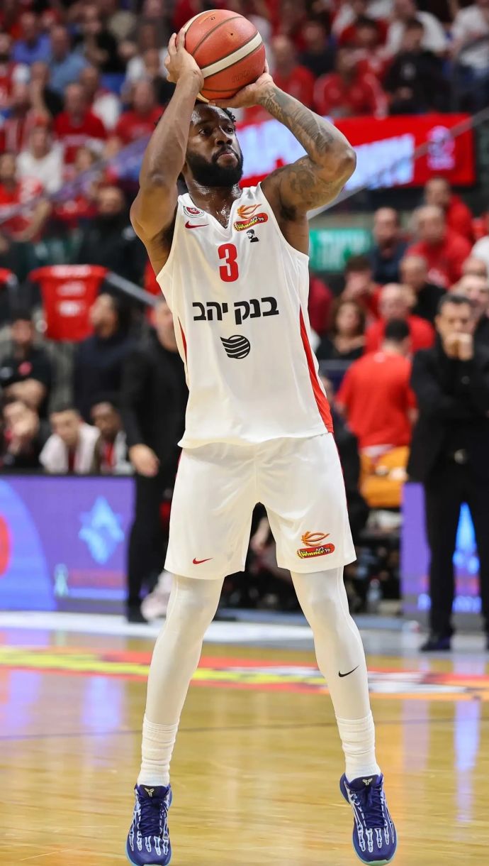 קאדין קרינגטון, הפועל ירושלים