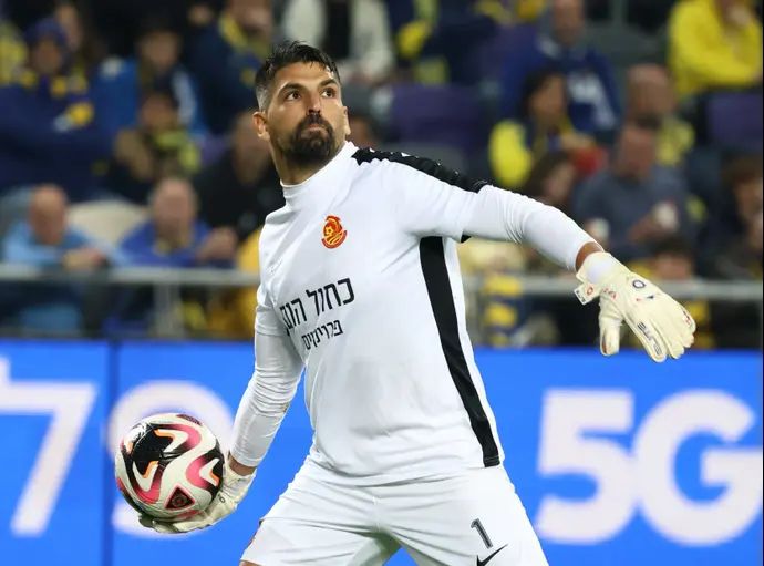 אריאל הרוש שוער מ.ס. אשדוד