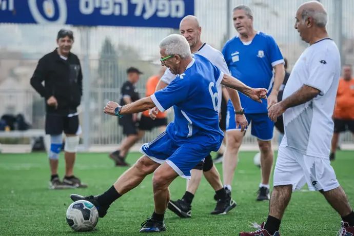 כדורגל בהליכה בפסגת זאב