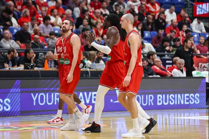 שחקני הפועל תל אביב